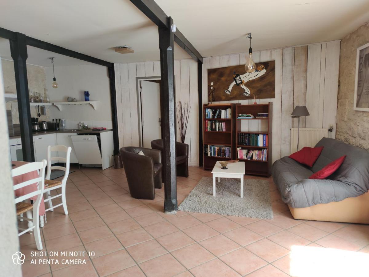 הוילה Jau-Dignac-et-Loirac Domaine Des Pres De Joussac - Protocole Sanitaire Strict מראה חיצוני תמונה