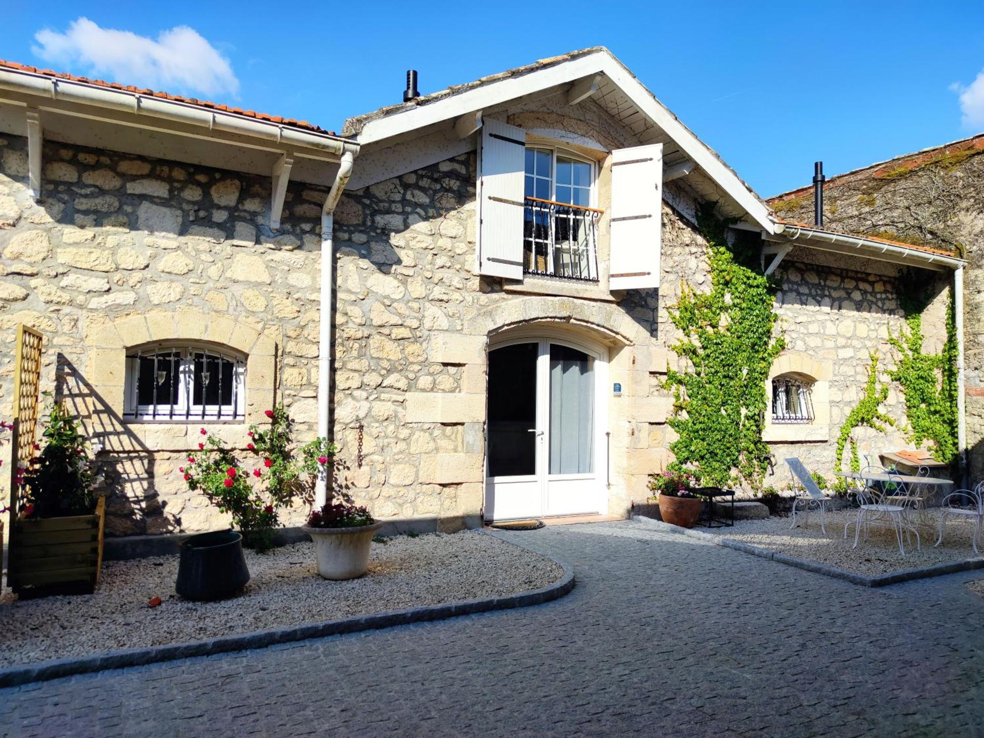 הוילה Jau-Dignac-et-Loirac Domaine Des Pres De Joussac - Protocole Sanitaire Strict מראה חיצוני תמונה